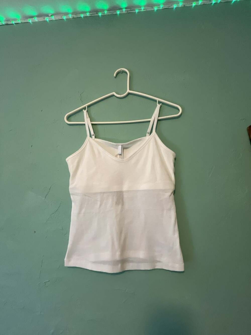 SKIMS Ultra Light Jersey V-Neck Cami in Snow